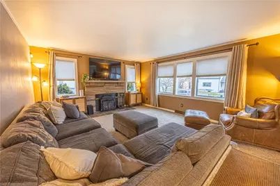 63 Evergreen Ter, Uniontown, PA 15401 - Photo 3