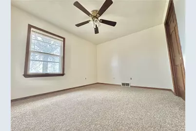 419 E Fairmont Ave, New Castle, PA 16105 - Photo 11