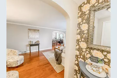 5314 Madison Ave, Bethel Park, PA 15102 - Photo 3