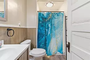 290 Glenwood Dr, Ambridge, PA 15003 - Photo 15