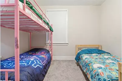 290 Glenwood Dr, Ambridge, PA 15003 - Photo 21