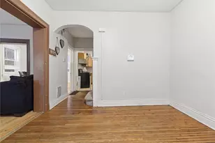 290 Glenwood Dr, Ambridge, PA 15003 - Photo 3