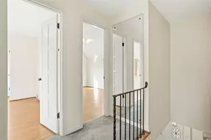 81 Longuevue Dr, Pittsburgh, PA 15228 - Photo 25