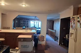 986 Coverdale St, Pittsburgh, PA 15220 - Photo 5