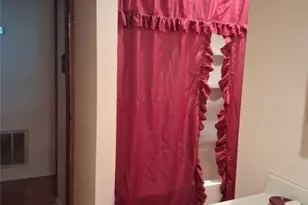 986 Coverdale St, Pittsburgh, PA 15220 - Photo 13