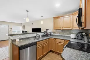 1202 Sarah St, Pittsburgh, PA 15203 - Photo 11
