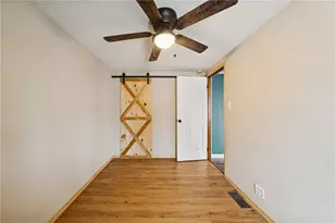 152 College Ave, Pittsburgh, PA 15239 - Photo 17