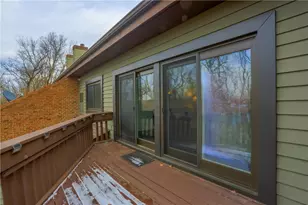 2814 Leona Ln, Robinson Twp, PA 15108 - Photo 9