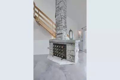 2814 Leona Lane, Robinson Twp, PA 15108 - Photo 11