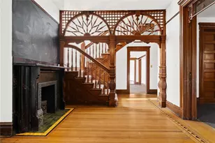 910 E Maiden St, Washington, PA 15301 - Photo 5