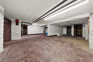 910 E Maiden St, Washington, PA 15301 - Photo 37