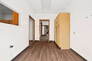 910 E Maiden St, Washington, PA 15301 - Photo 19