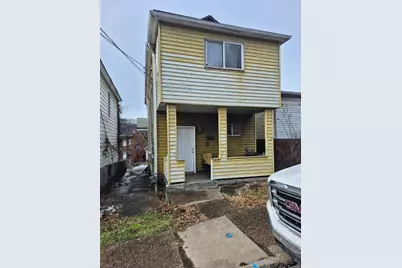 802 Lamont St, Stowe Township, PA 15136 - Photo 1