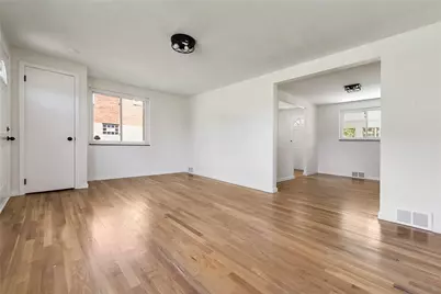 6424 Swan Drive, Verona, PA 15147 - Photo 11