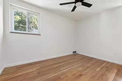 6424 Swan Drive, Verona, PA 15147 - Photo 17