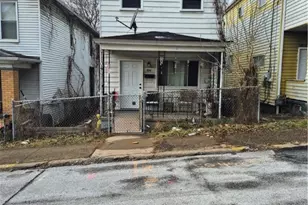 804 Lamont St, Stowe Township, PA 15136 - Photo 1