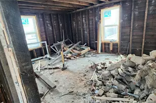 423 3rd St, Luzerne Township, PA 15413 - Photo 9