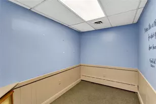 5600 Brownsville Rd, Pittsburgh, PA 15236 - Photo 15