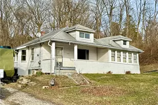 185 Brand Ave, Findlay Township, PA 15126 - Photo 1