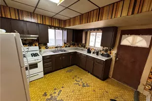 185 Brand Ave, Findlay Township, PA 15126 - Photo 7