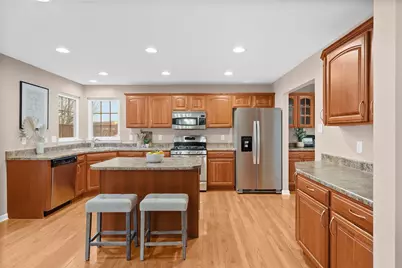 246 Maple Ridge Dr, Canonsburg, PA 15317 - Photo 17