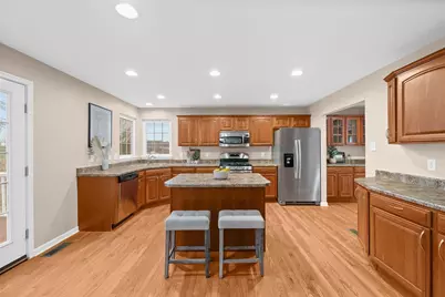 246 Maple Ridge Dr, Canonsburg, PA 15317 - Photo 15