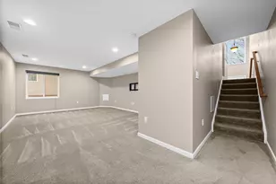 246 Maple Ridge Dr, Canonsburg, PA 15317 - Photo 41