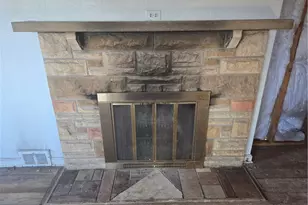 1107 Varner Rd, Pittsburgh, PA 15227 - Photo 9