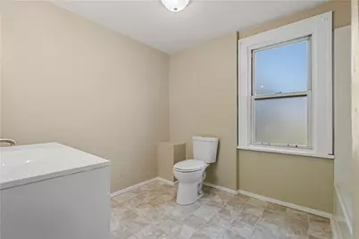 36 Wengler Ave, Sharon, PA 16146 - Photo 11