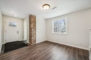 1095 Francis Blvd, New Kensington, PA 15068 - Photo 9