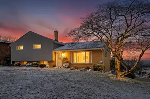 545 Greenridge Rd, New Kensington, PA 15068 - Photo 1