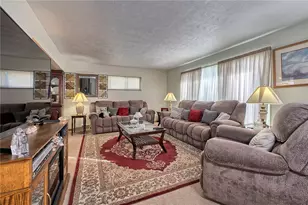 545 Greenridge Rd, New Kensington, PA 15068 - Photo 9