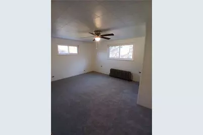 231 Rinne St, Pittsburgh, PA 15210 - Photo 9