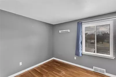 221 Roxbury Dr, Hempfield Township, PA 15601 - Photo 13