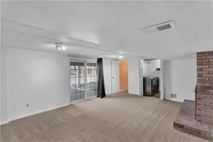 221 Roxbury Dr, Hempfield Township, PA 15601 - Photo 27