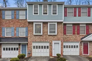 905 Timberidge Dr, Bethel Park, PA 15102 - Photo 1