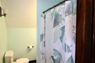 225 Harrison Ave, Jeannette, PA 15644 - Photo 11