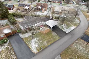 222 Ridgefield Dr, Hempfield Township, PA 15601 - Photo 27