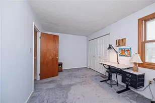 182 Woodhaven Dr, Seven Fields Boro, PA 16046 - Photo 13