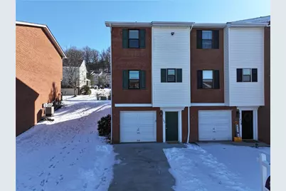 182 Woodhaven Dr, Seven Fields Boro, PA 16046 - Photo 1