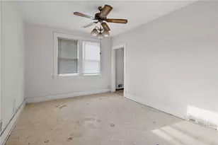 2349 Hazelton St, Pittsburgh, PA 15214 - Photo 11