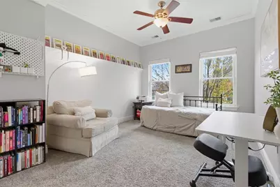 154 Sweetbriar Village Trl, Pittsburgh, PA 15211 - Photo 31