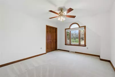 2478 Matterhorn Dr, Pittsburgh, PA 15090 - Photo 39