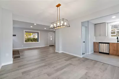 3030 Shady Ave, Pittsburgh, PA 15217 - Photo 9