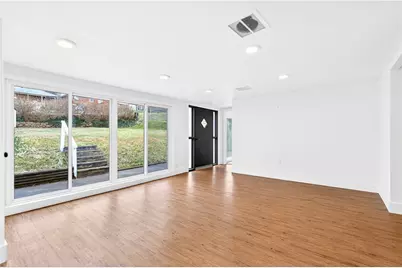 811 Everglade Drive, Elizabeth Twp/Boro, PA 15135 - Photo 23