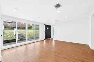 811 Everglade Dr, Elizabeth Twp/Boro, PA 15135 - Photo 23