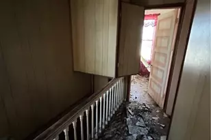 412 5th St, Clairton, PA 15025 - Photo 11