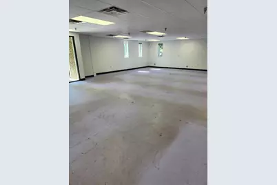 451 Rochester Rd, Ross Twp, PA 15237 - Photo 11