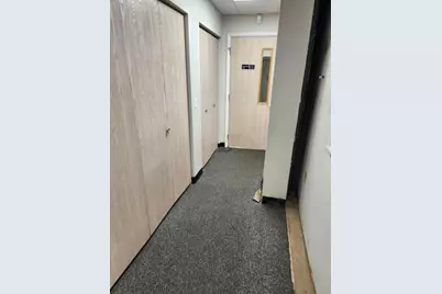 451 Rochester Rd, Ross Twp, PA 15237 - Photo 17