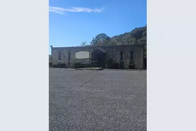 451 Rochester Rd, Ross Twp, PA 15237 - Photo 1